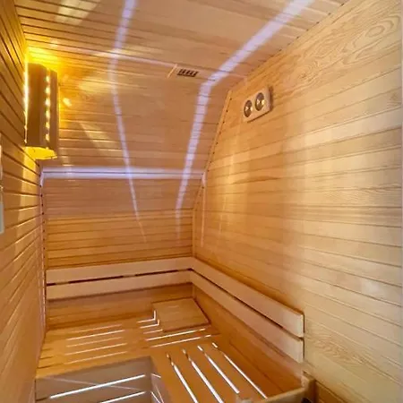 Panurlawoodenhouse Oezel Havuz& Sauna Mavi Chalet