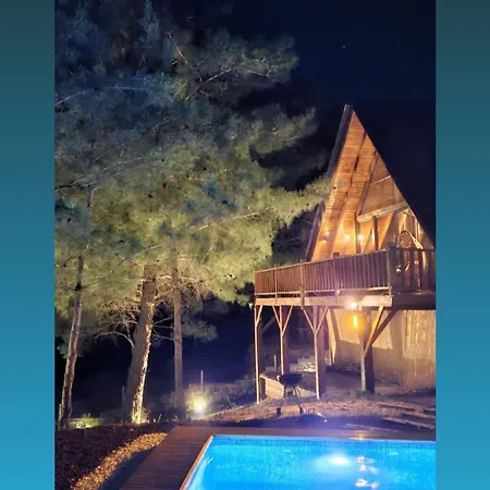 Panurlawoodenhouse Oezel Havuz& Sauna Mavi Chalet
