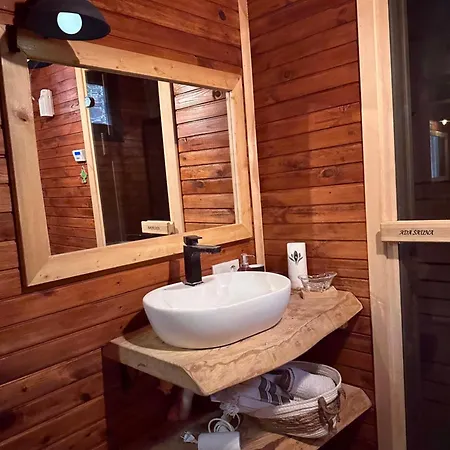 Chalet Panurlawoodenhouse Oezel Havuz& Sauna Mavi Urla